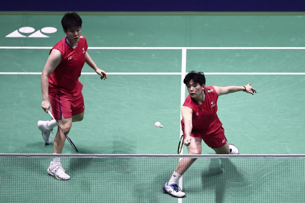 与中锋凯文 与中锋凯文