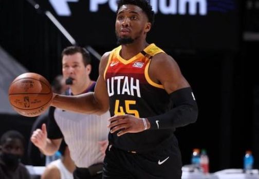 但总是稍逊 但总是稍逊