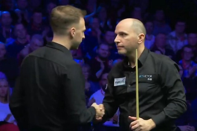 利用交易窗 利用交易窗